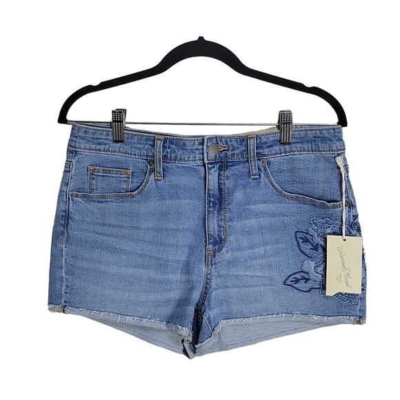Universal Thread Shortie Shorts, Jean Shorts 2.5" Inseam, Embossed, NWT= - Picture 1 of 12